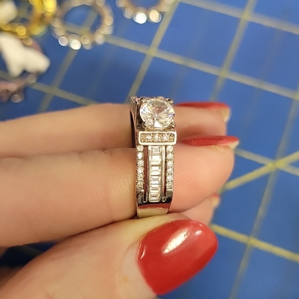 Rhinestone Faux Diamond Cocktail Ring